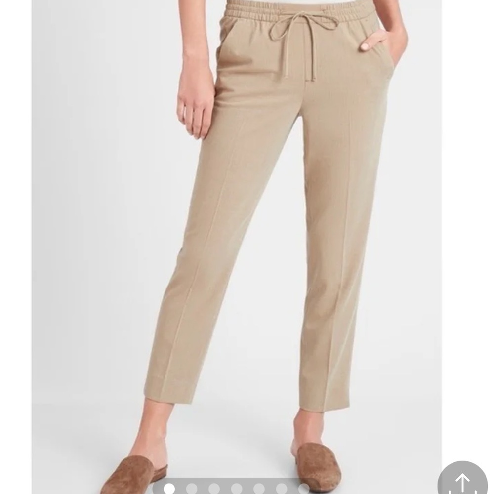 Banana Republic | Hayden Jogger Pant | Maverick Tan | Size 14
